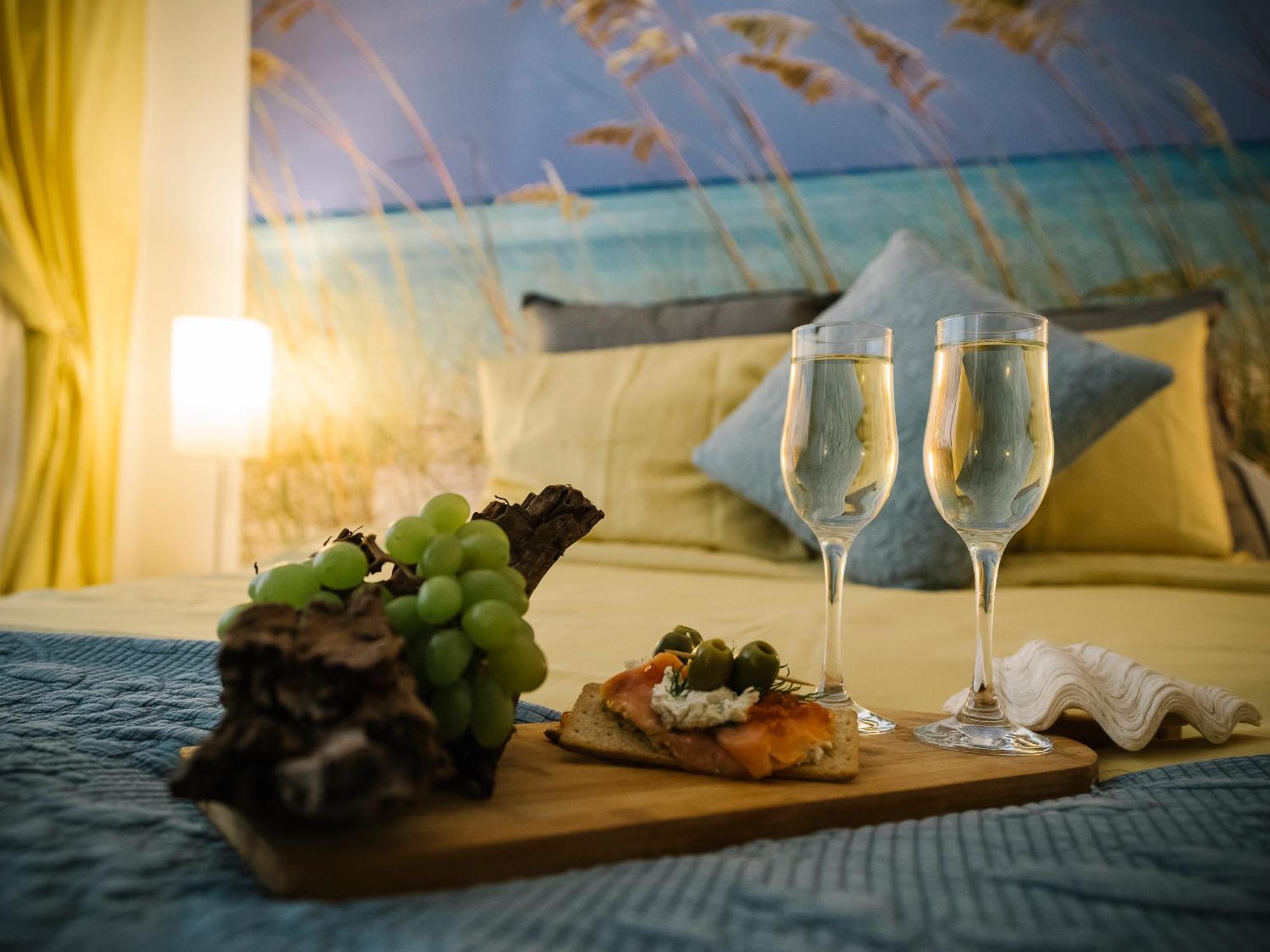 Zen Life Luxury Apartment - Herastrau Bukares Bagian luar foto