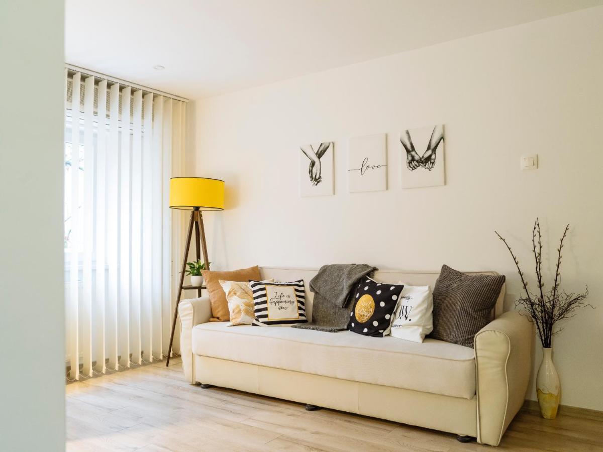 Zen Life Luxury Apartment - Herastrau Bukares Bagian luar foto