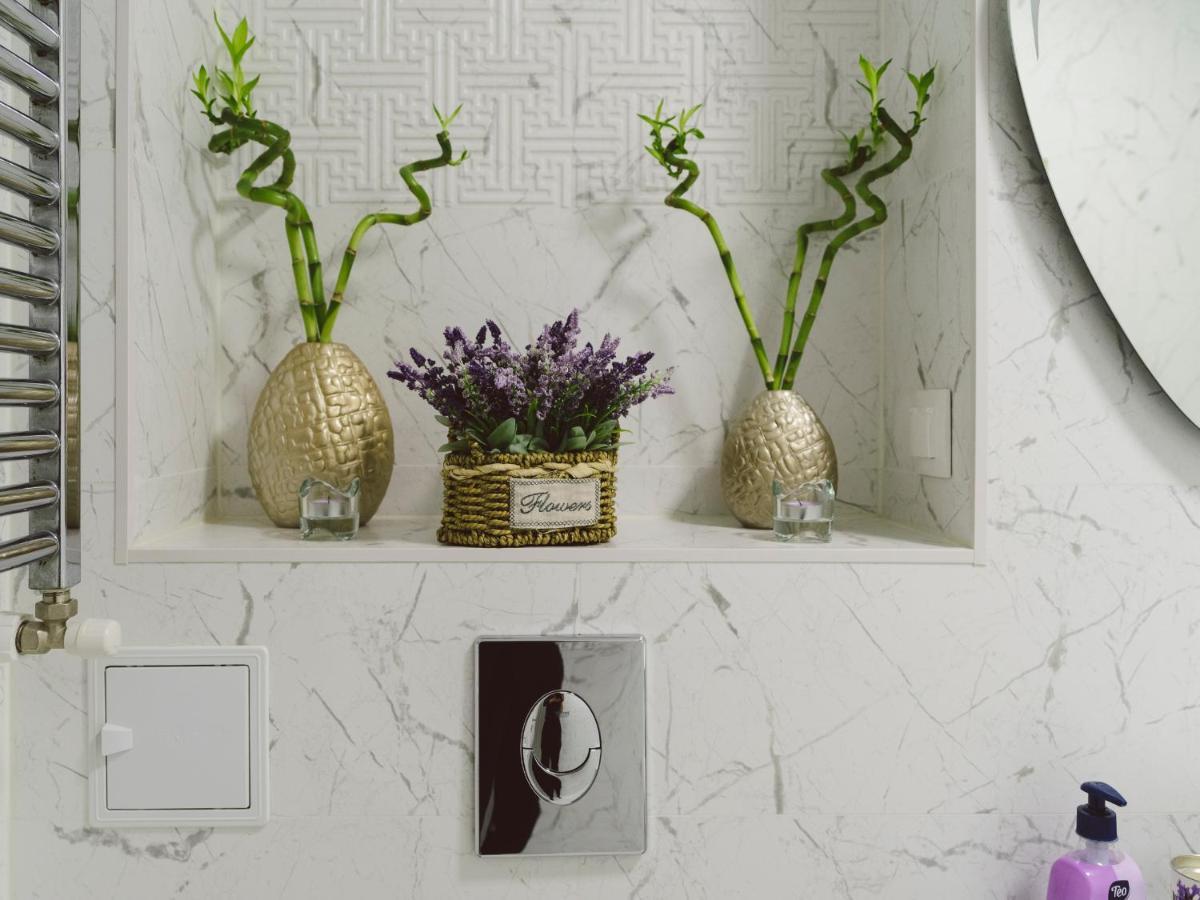 Zen Life Luxury Apartment - Herastrau Bukares Bagian luar foto