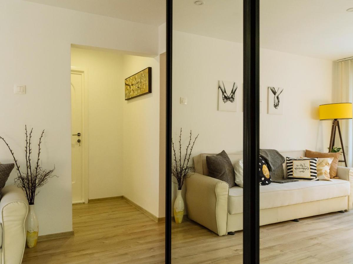 Zen Life Luxury Apartment - Herastrau Bukares Bagian luar foto